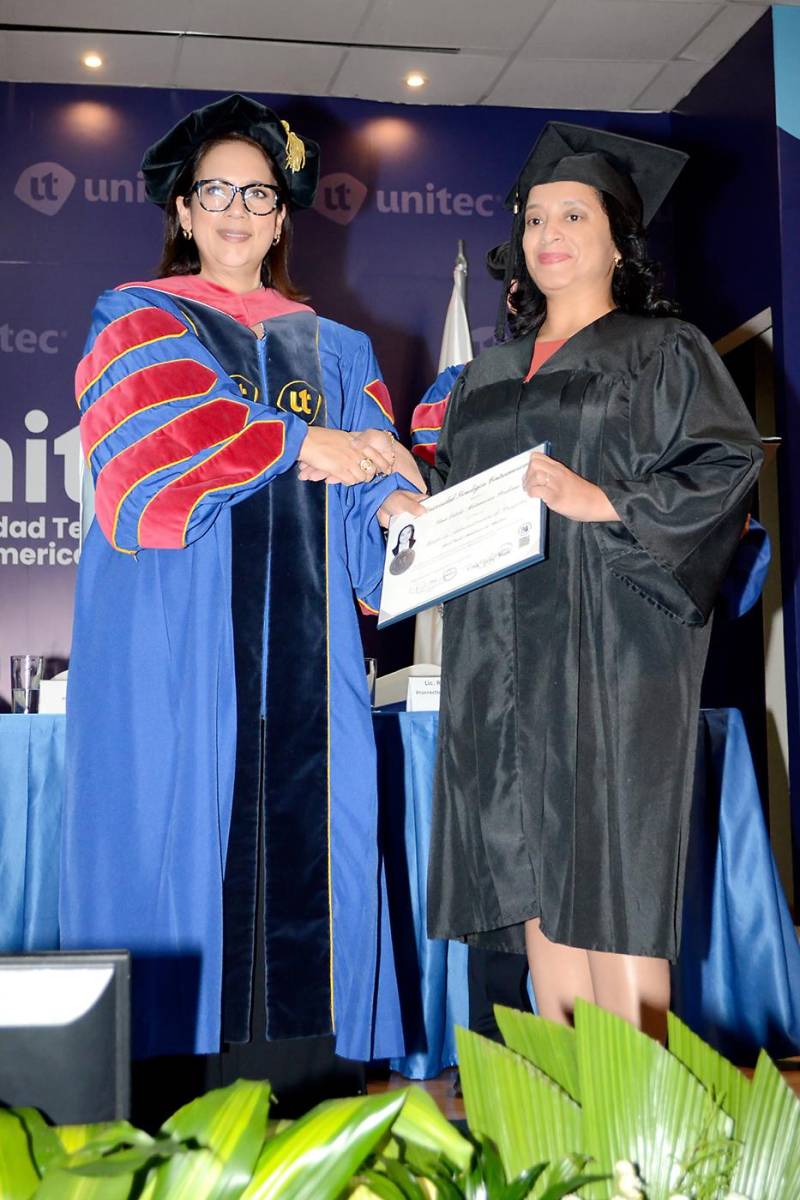 Graduaciones de Posgrado de UNITEC de Tegucigalpa 2025