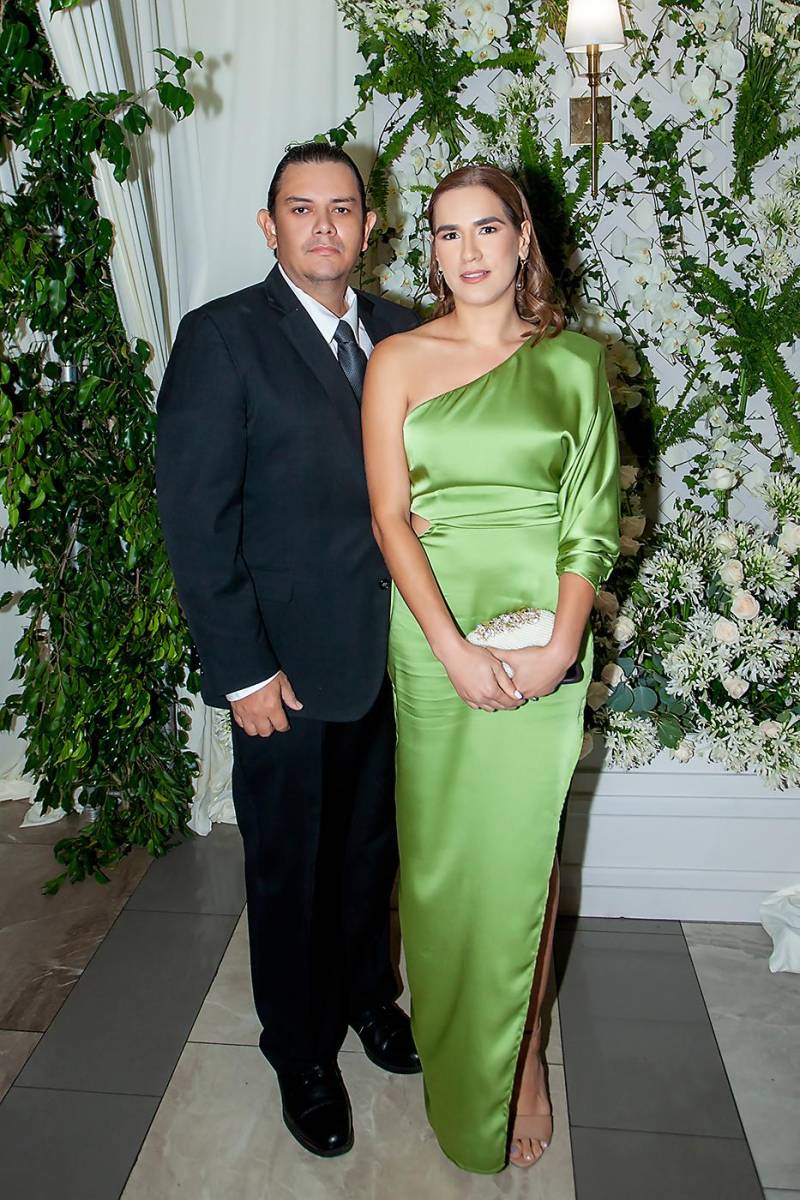 Asistentes a la boda Fuschich Handal.