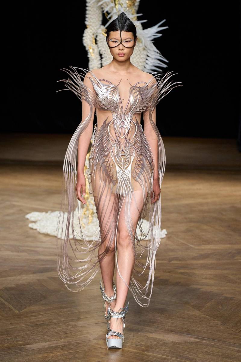 Iris Van Herpen Otoño 2022