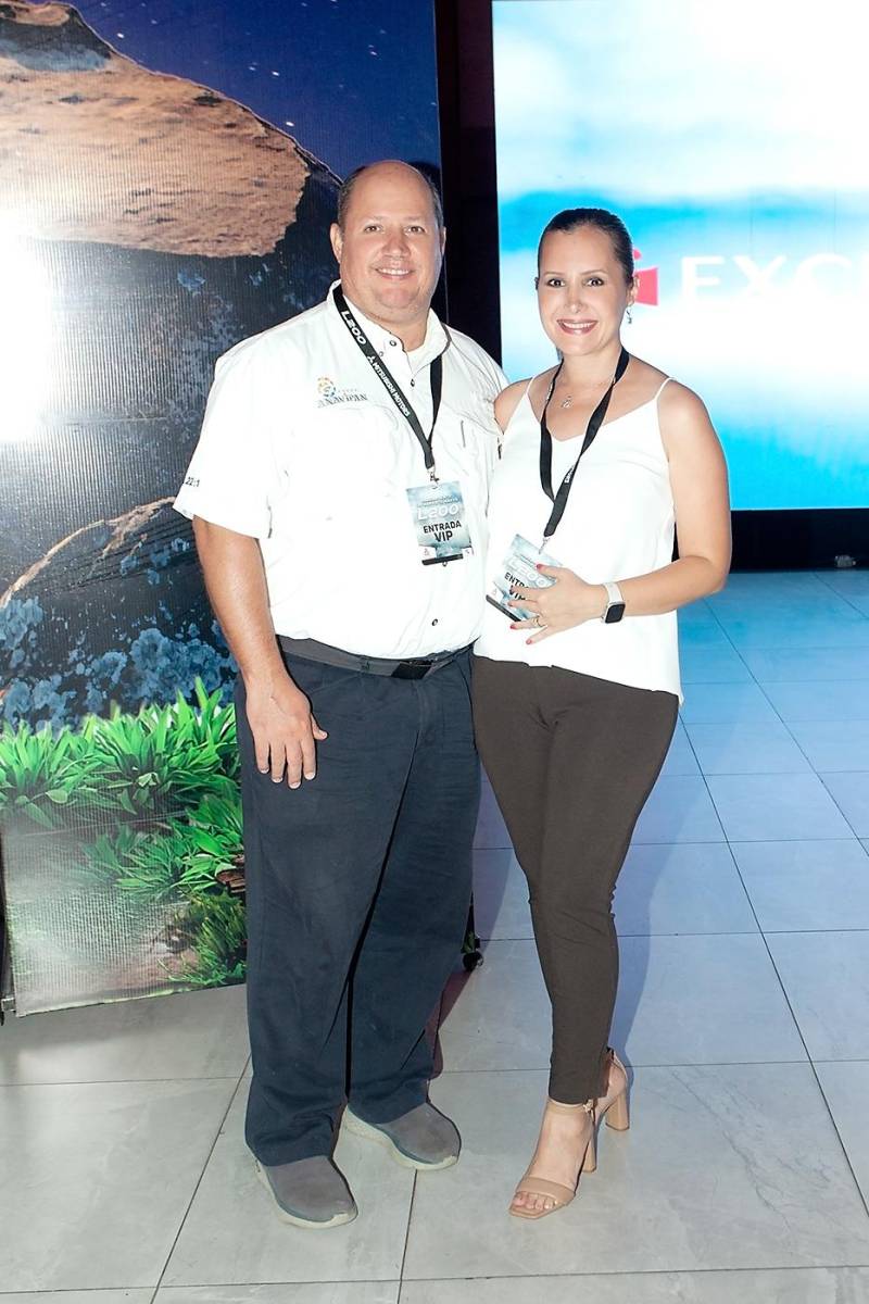 Alonso y Diana Ávila.
