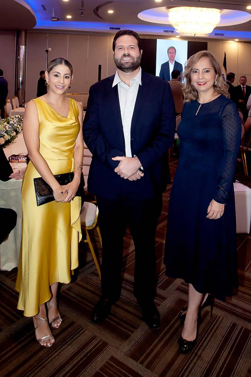 Maria José Galindo, Jacobo Kattan y Sandra Matta.