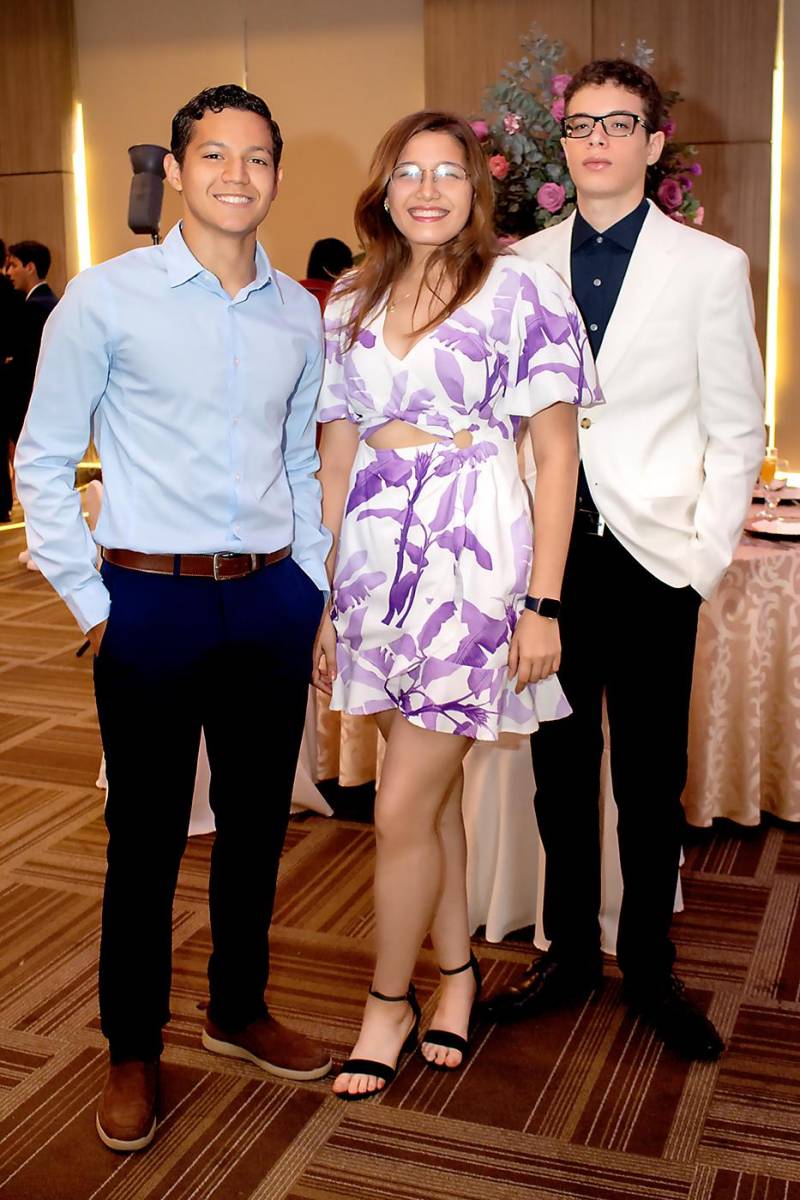 Rafael Chinchilla, Mónica Hernández y John Valladares.