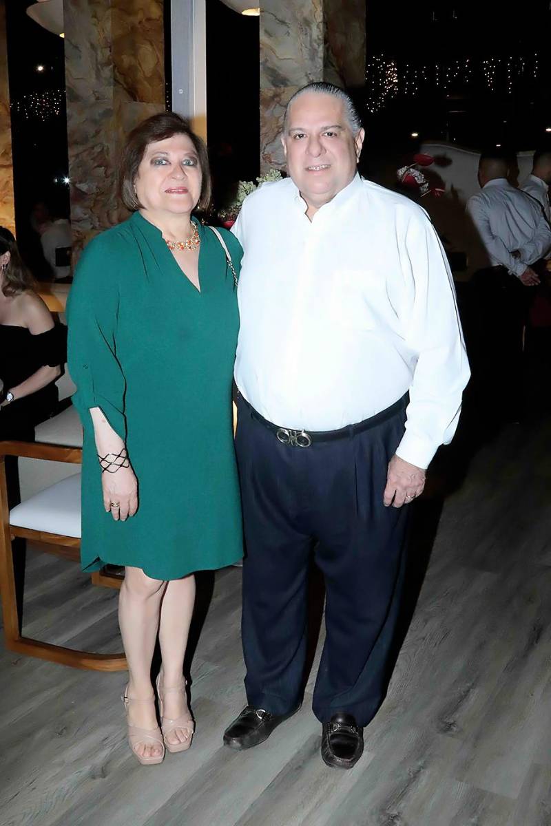 Agueda y Mario Prieto.