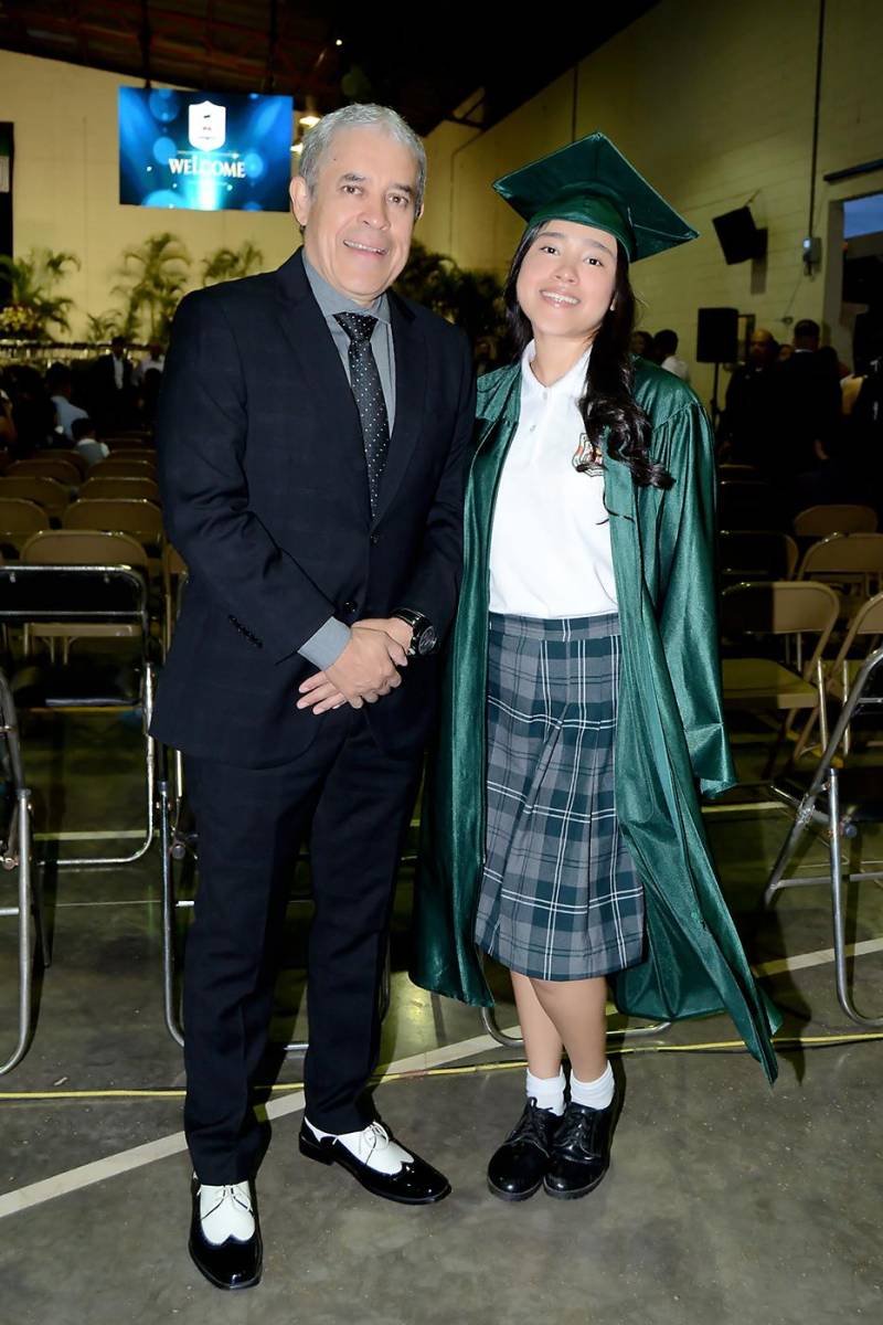 Graduación de la clase 2025 de Elvel School