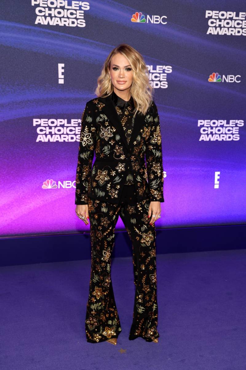 Carrie Underwood.