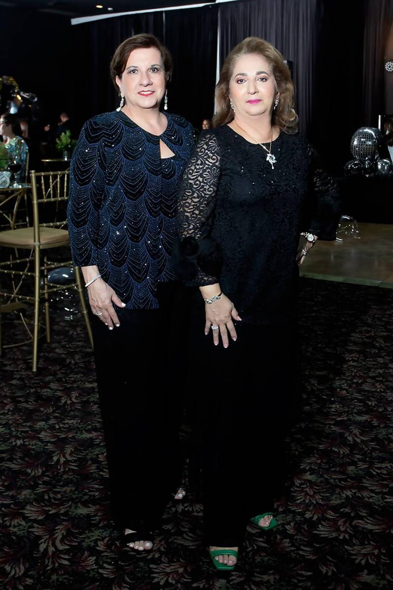 Rita Simón y Yolanda Ganibeh.