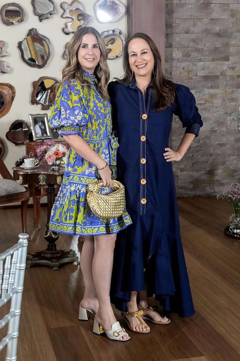 Alexia Hawit y Stephanie Marinakys.