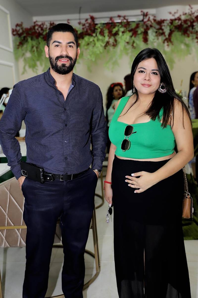 Eduardo Trejo y Milsa Cerrato.