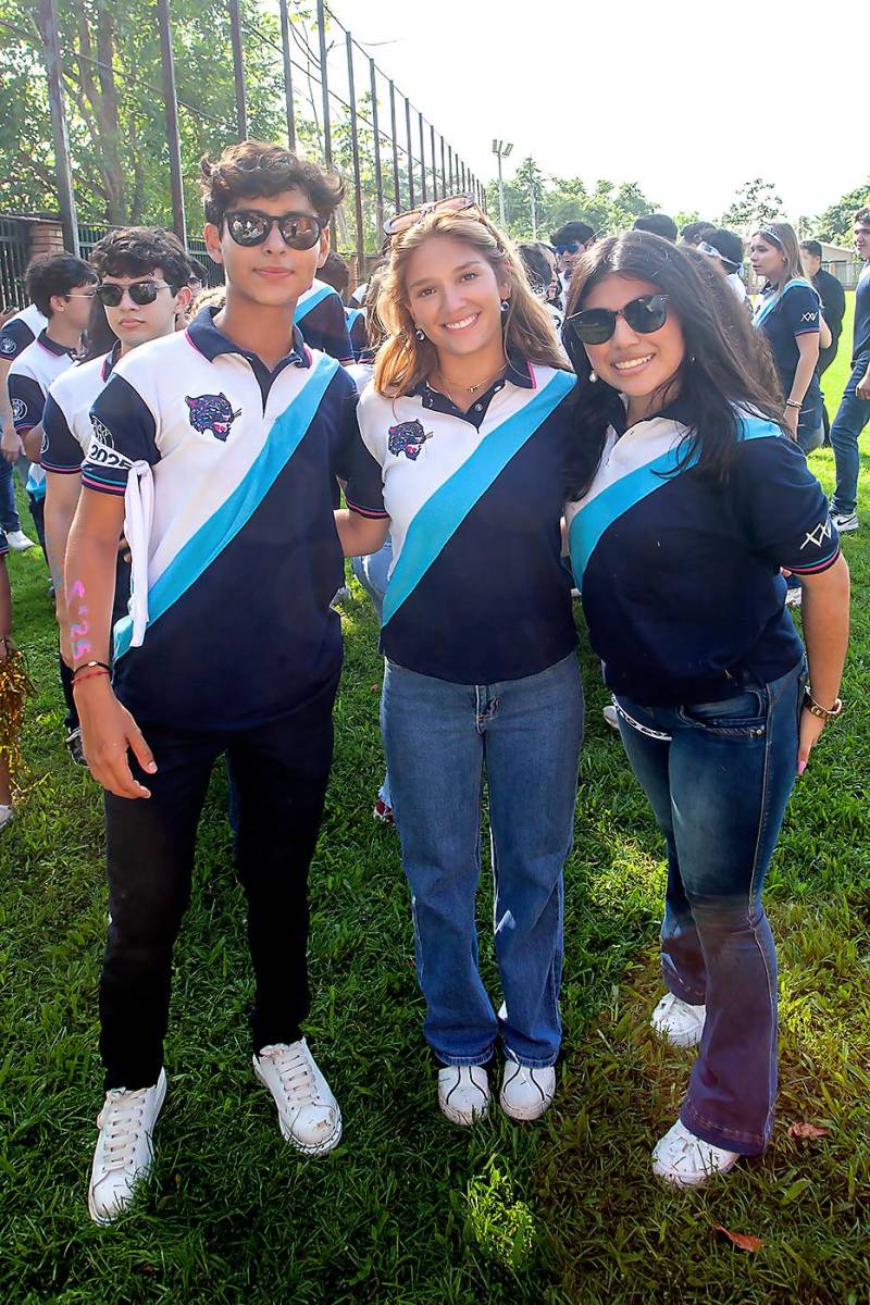 Fabián Alvarenga, Rocío López y Graciamaria Rodríguez.