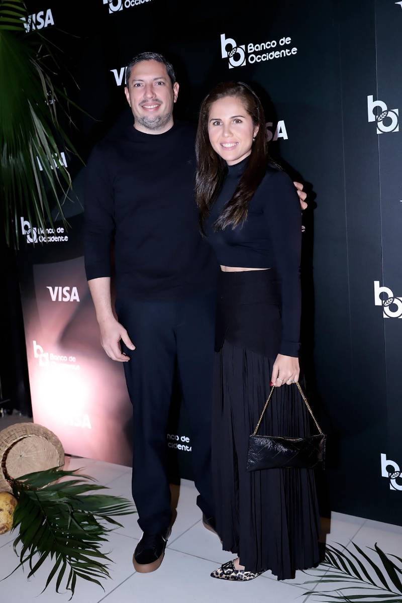 Max y Vivian González.