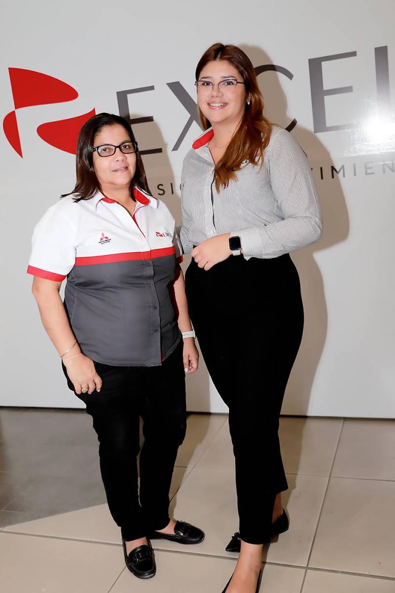 Ninoska Hernández y Claudia Maldonado