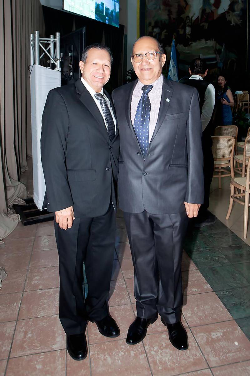 Banpaís reconoce a Emín Abufele