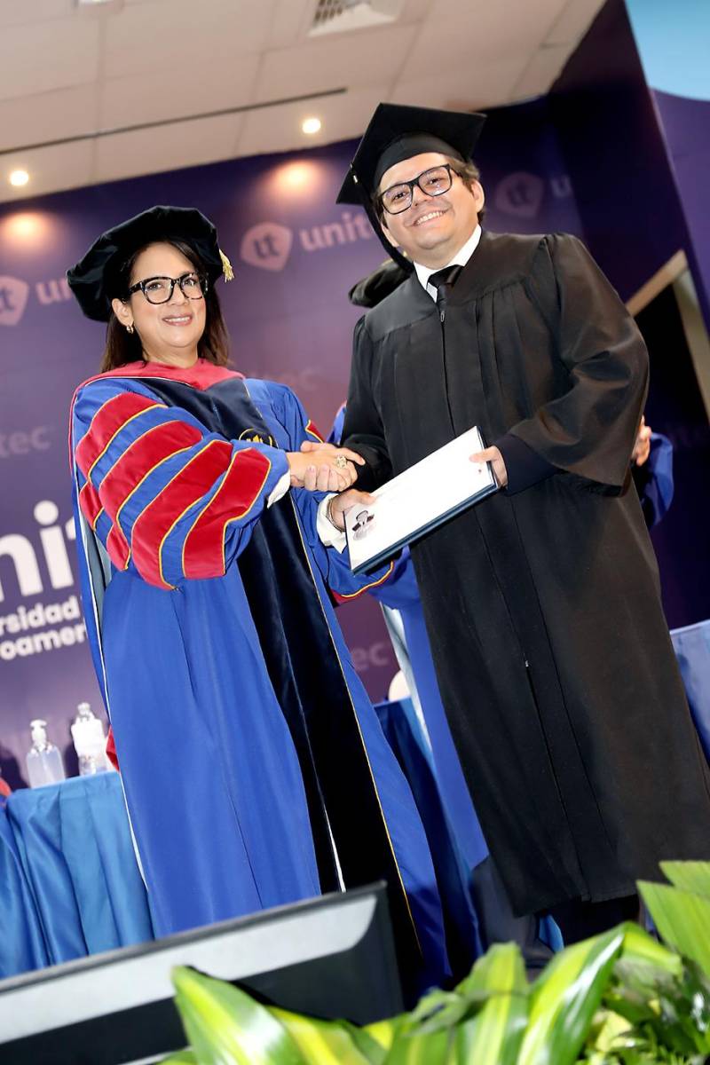 Graduaciones de Pregrado de UNITEC TGU 2025