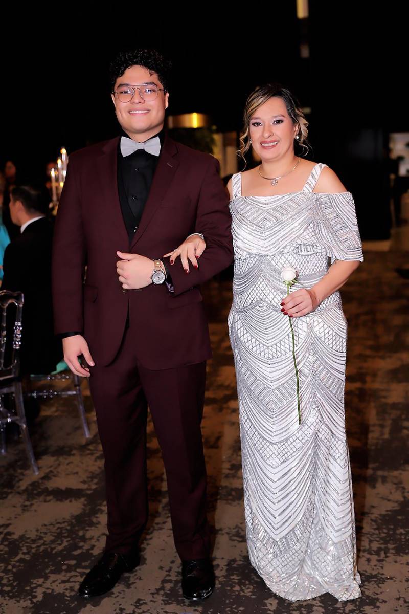 Marco Martínez y Sandra Mendoza.