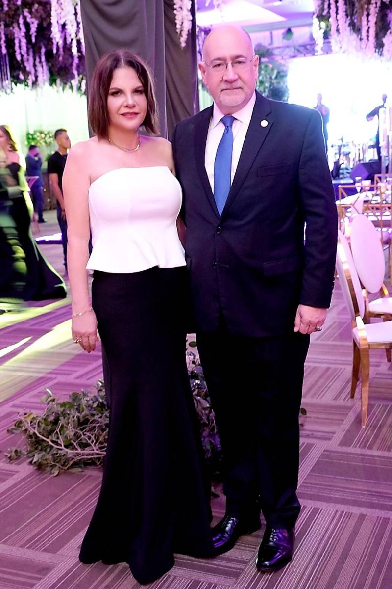 Daphne y Jorge Sikaffy