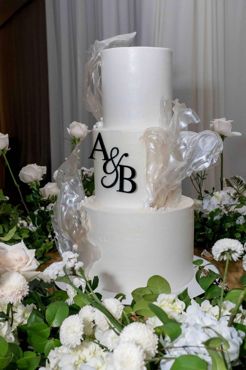 Pastel de boda, de tres niveles elaborado por la pastelería Victoria.