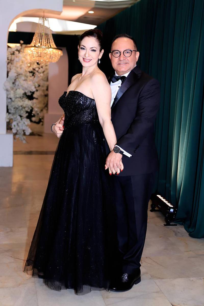 Fiesta de la prom 2025 de la Academia Los Pinares