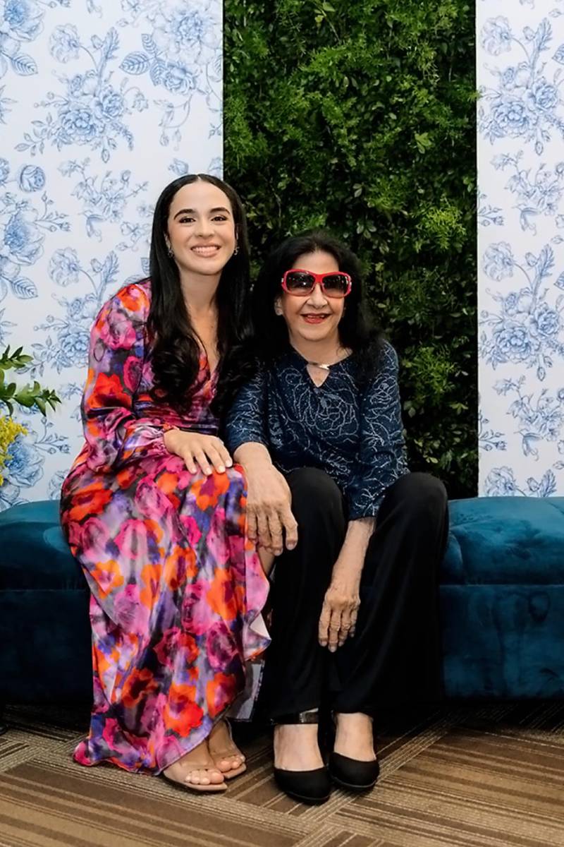 Susana Gamero y su abuela Norma Dabdoub.