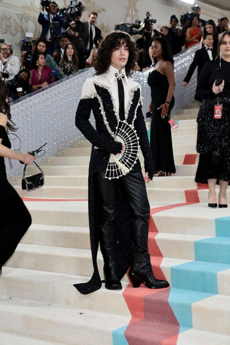 Looks de los hombres en la Met Gala 2023