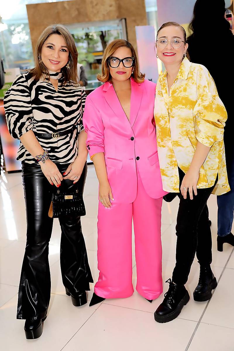 Sandra Noguera, Blanca Bendeck y Renata Espinal 