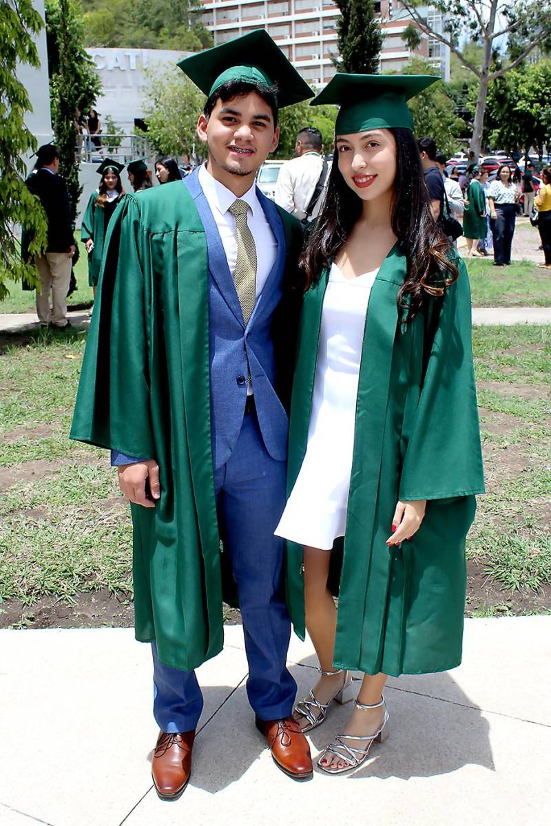 Eduardo Sánchez y Adriana Zelaya.