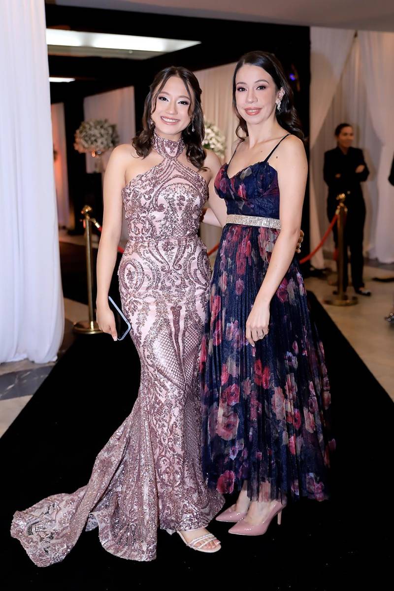 Invitados a la Prom 2025 de Elvel School
