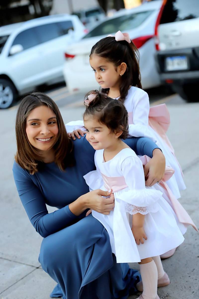 Paola Midence, Emiliana y Alessia Kafati