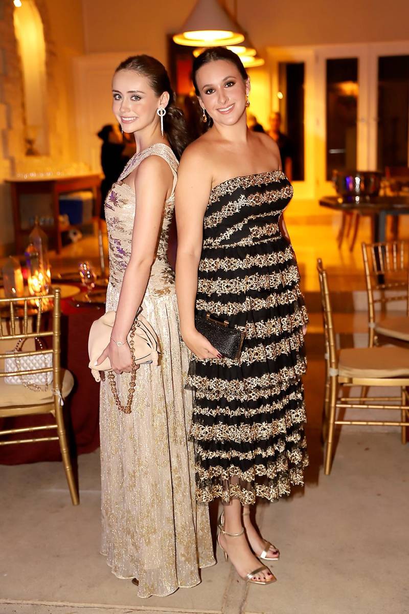 Victoria Vaca y Adrina Schacher.
