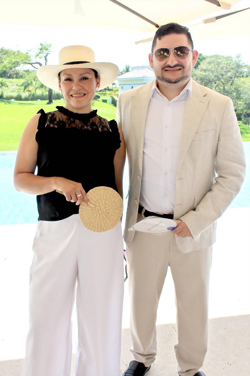 Peggy Castillo y Javier Medina.