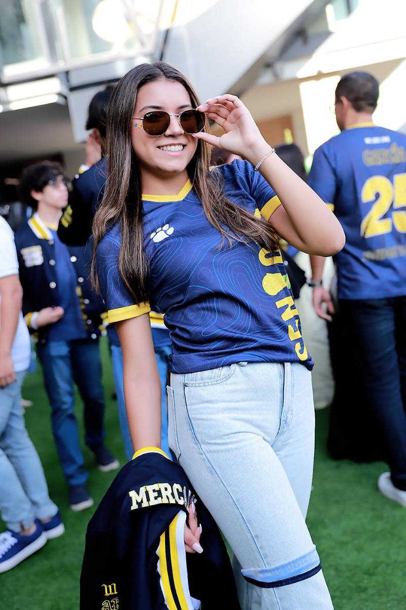 Senior Entrance 2025 de la International School of Tegucigalpa