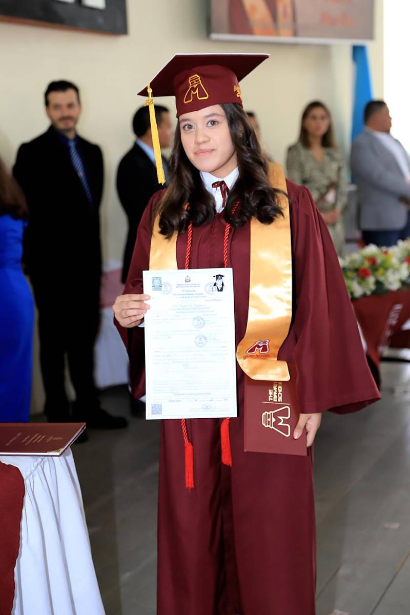 Graduación de los seniors 2025 de Mayan School