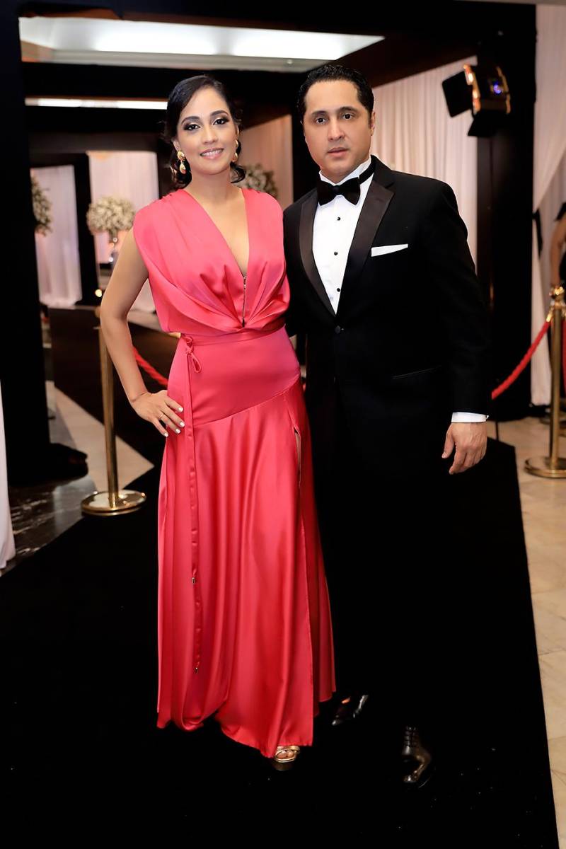 Invitados a la Prom 2025 de Elvel School