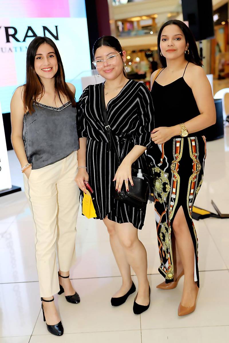 Karime Arias, Georgina Cano y Ana Gómez