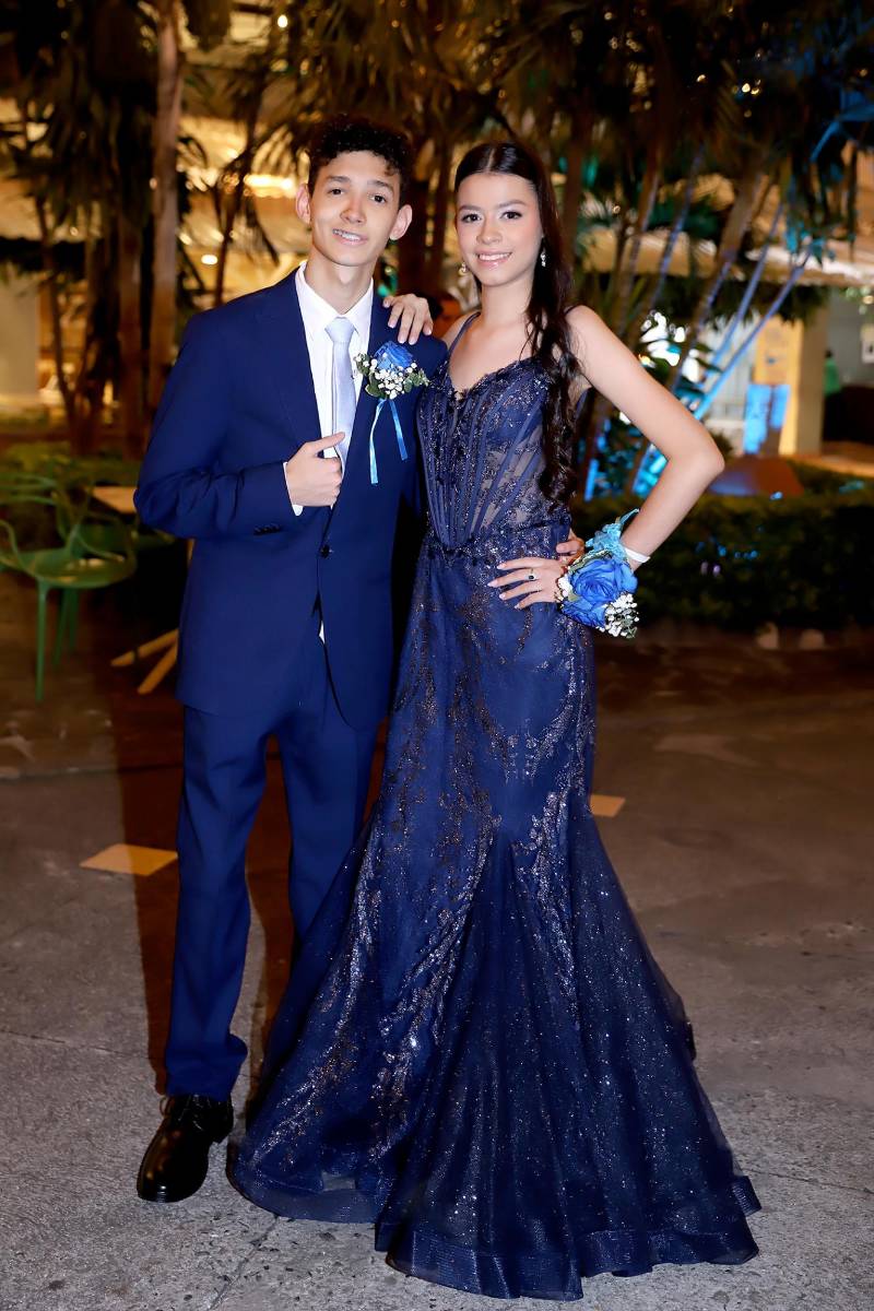 Fiesta de la prom 2025 del Instituto San José del Carmen