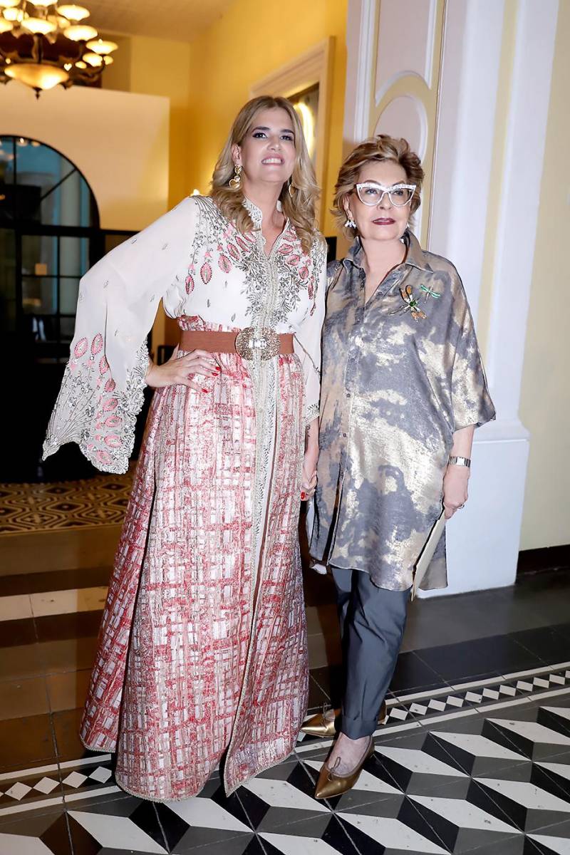 Iovanna Ravelo y Bonnie García.