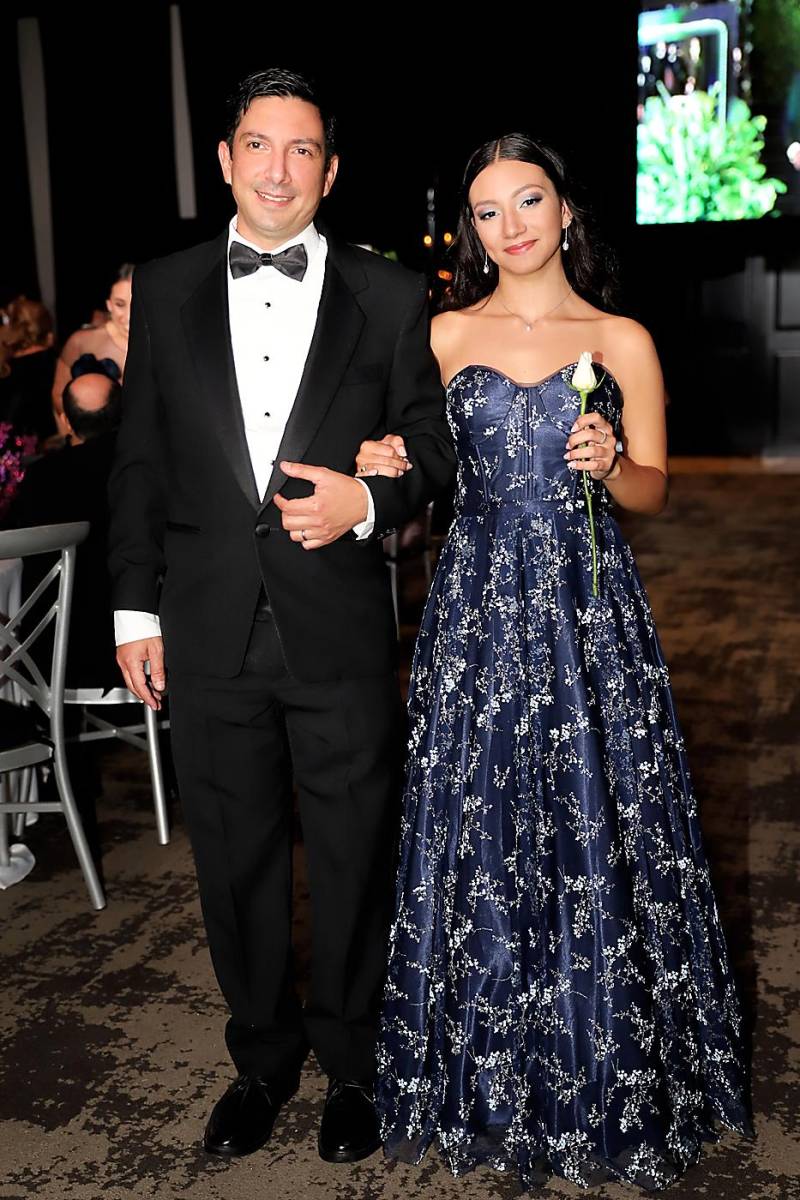 Enrique y Marisabel Paredes 