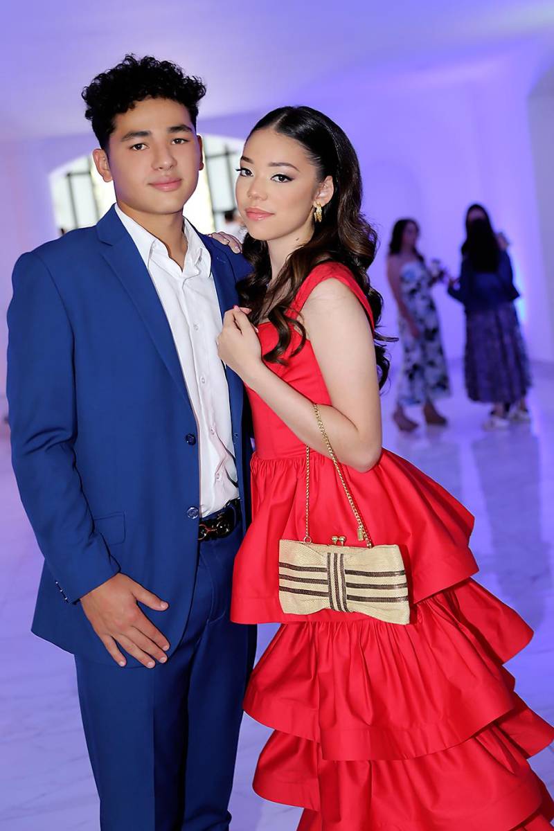 Diego Aparicio y May Flores