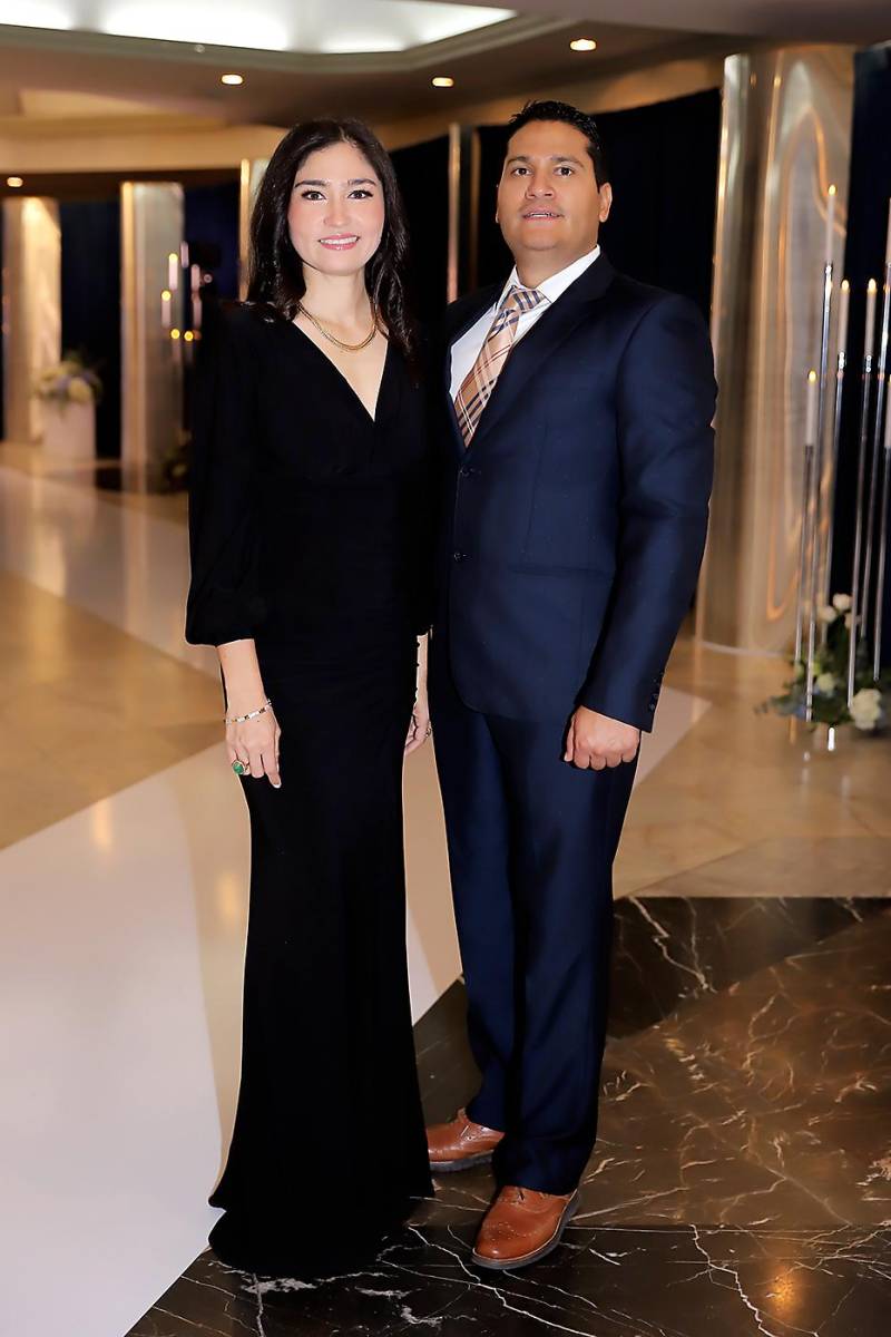Fiesta de la prom 2024 de Mayan School