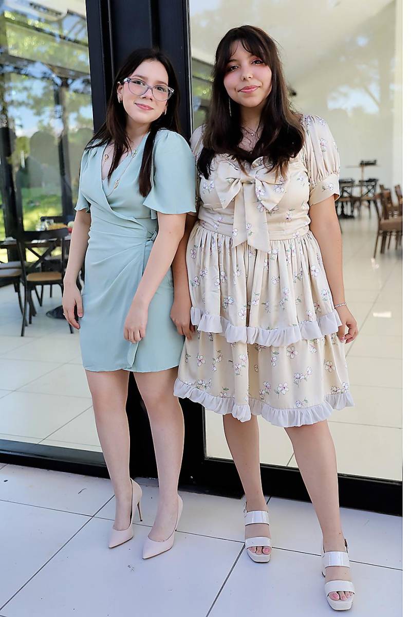 Ana Galeano y Angie Posas