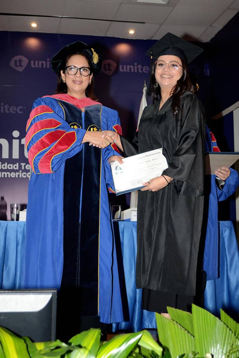 Graduaciones de Posgrado de UNITEC de Tegucigalpa 2025