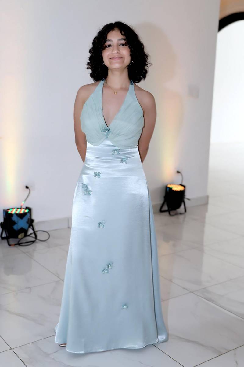 Andrea Alvarenga. Andrea Alvarenga.