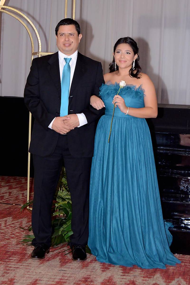 Víctor Alvarado y Fabiana 