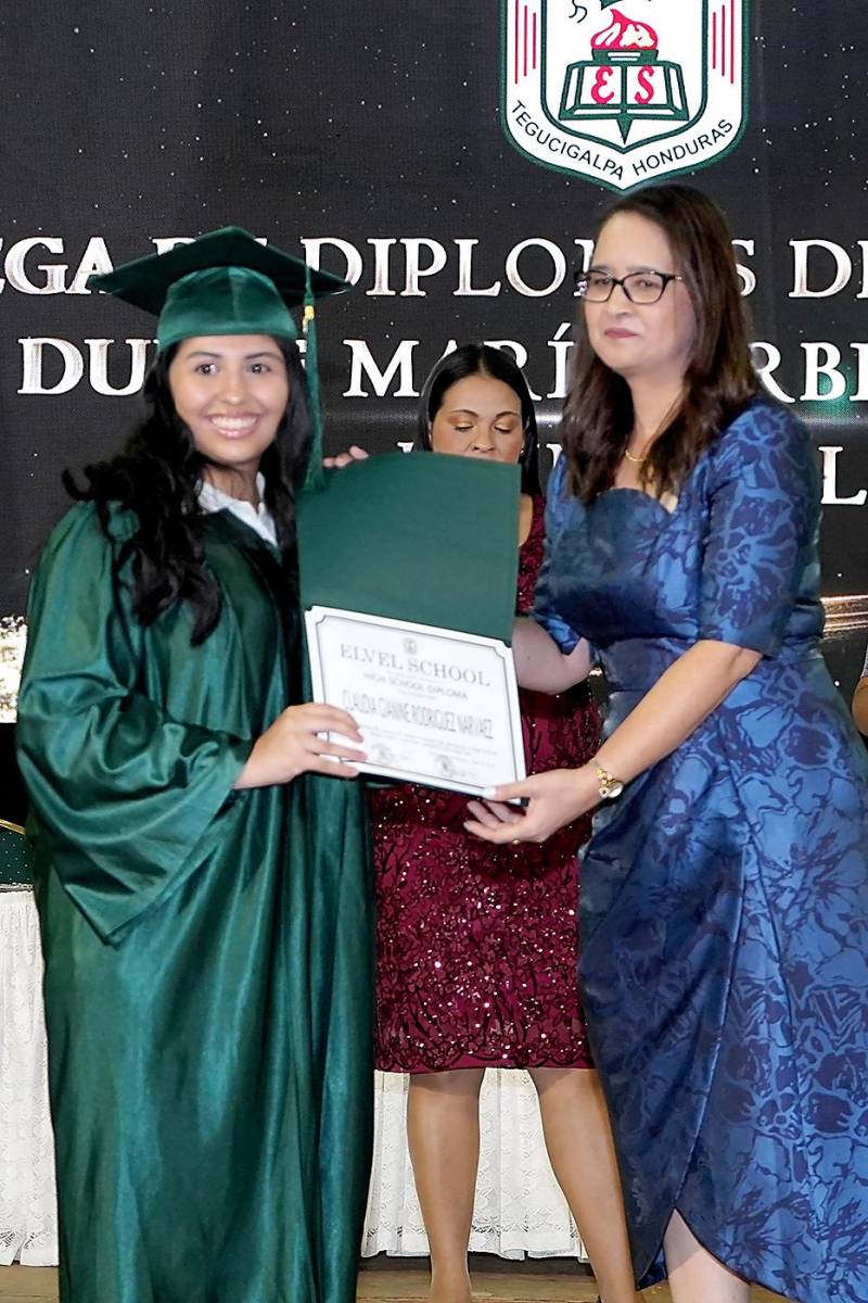 Graduación de los seniors 2024 de Elvel School