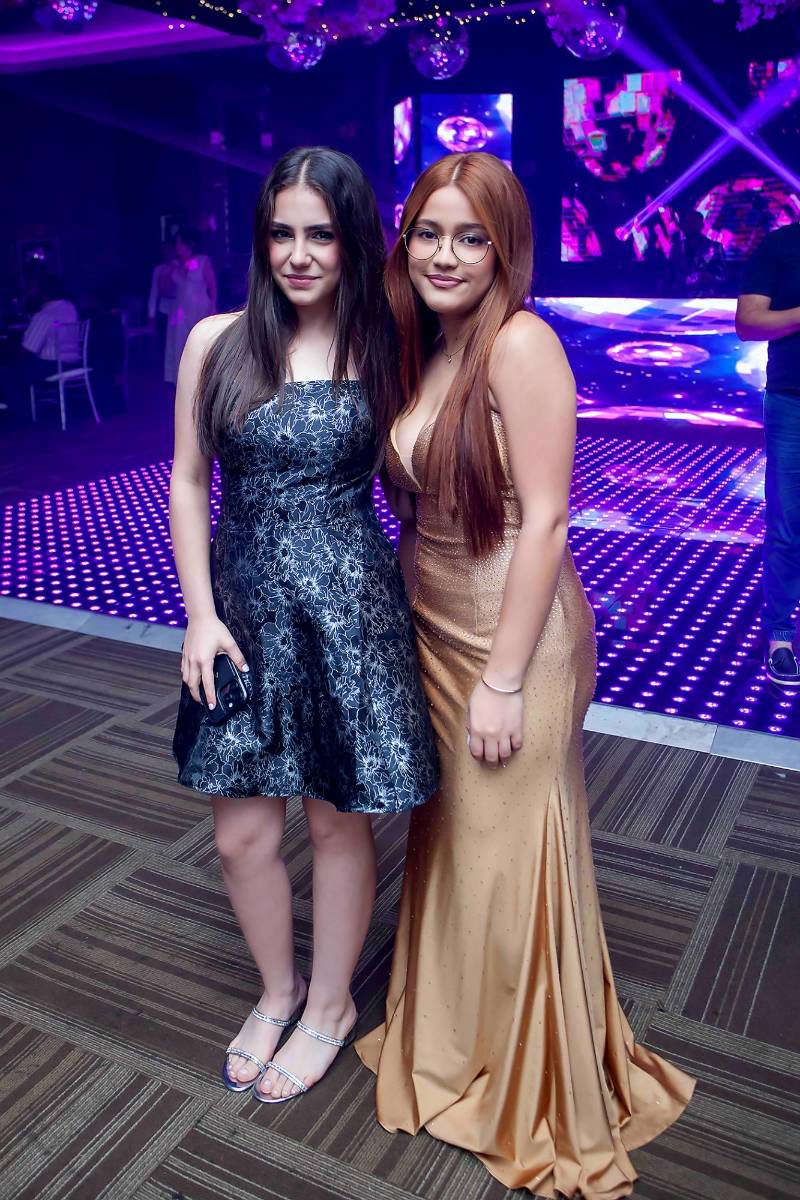 Los 15 años de Abigail Ayala