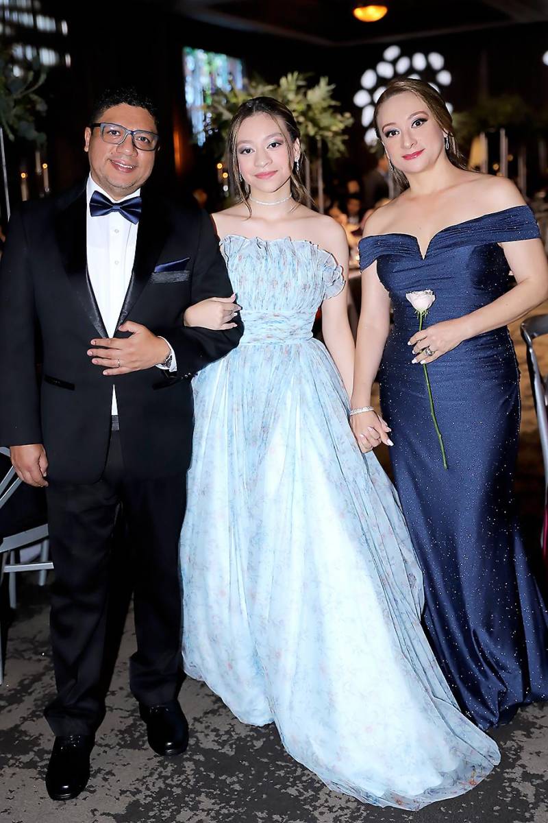 Osman, Sofía Hernández y Celibeth Claros.