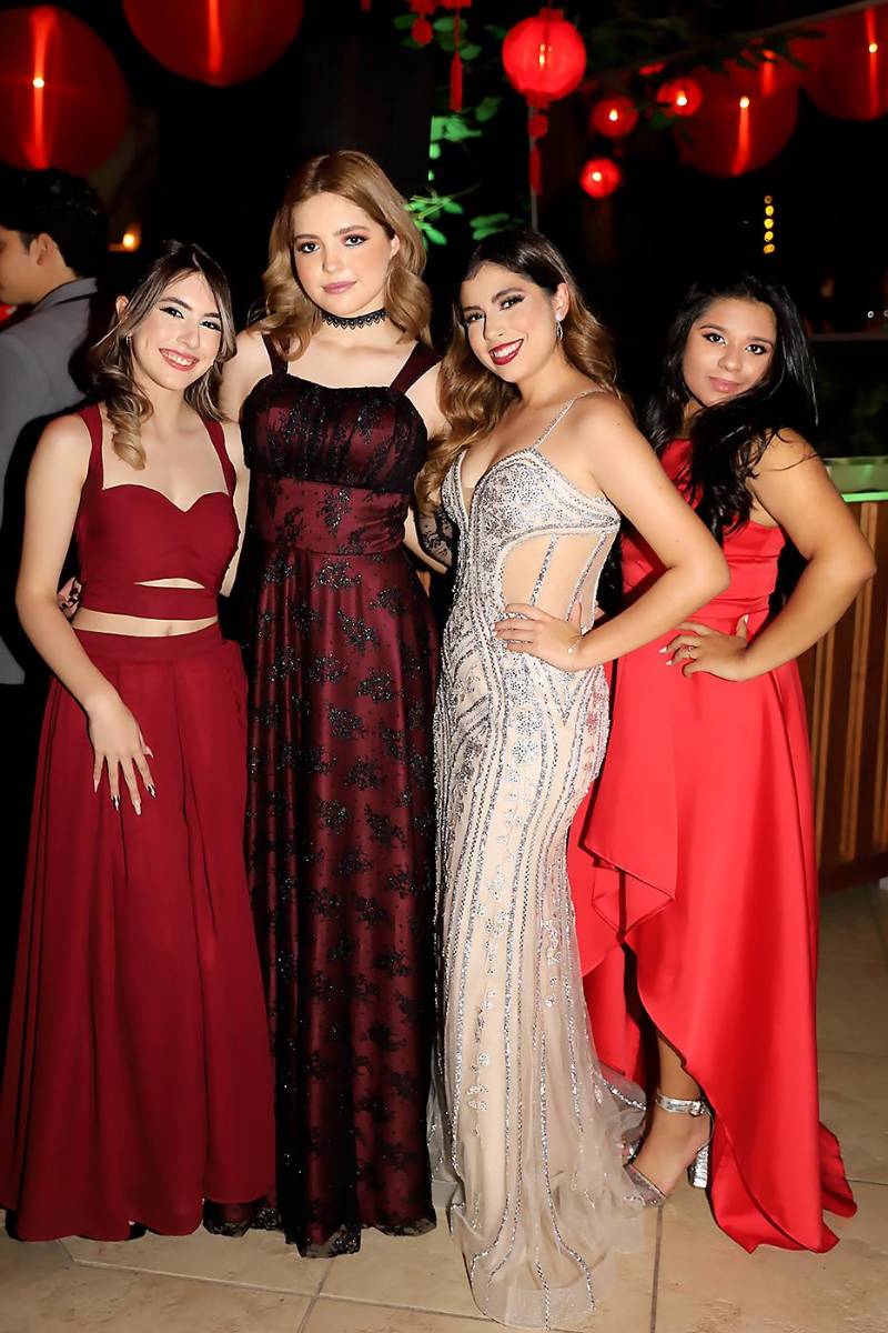 Senior Dinner 2023 de la Escuela Americana