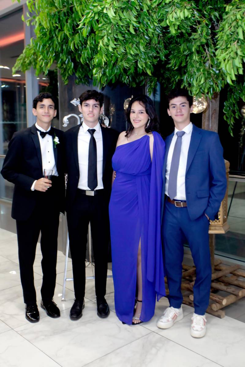 Fawsy Andonie, Alberto Nodarse, Montserrat Rivera y Edwin Torres.