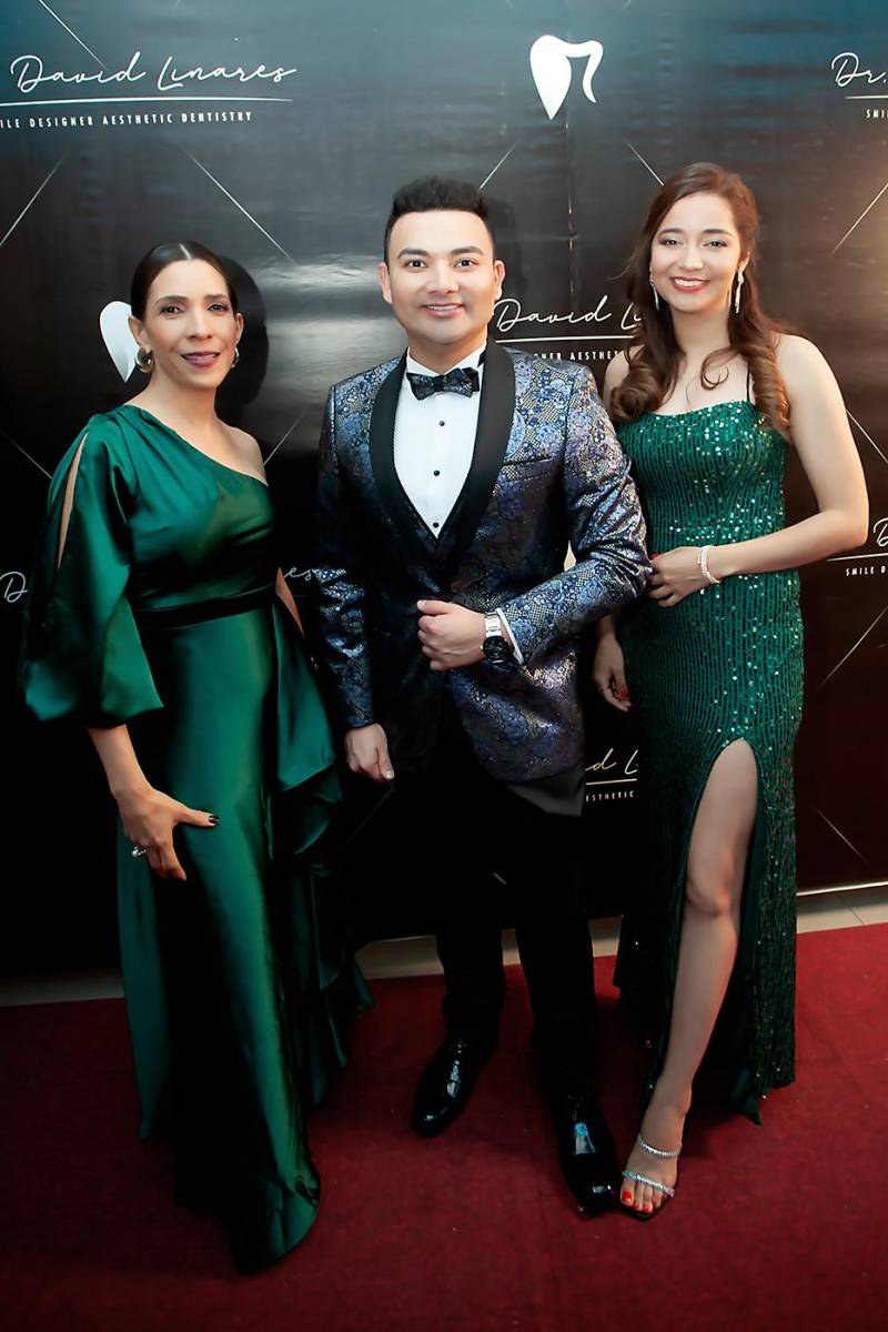 Mónica Suazo, David Linares y Cindy Oseguera.
