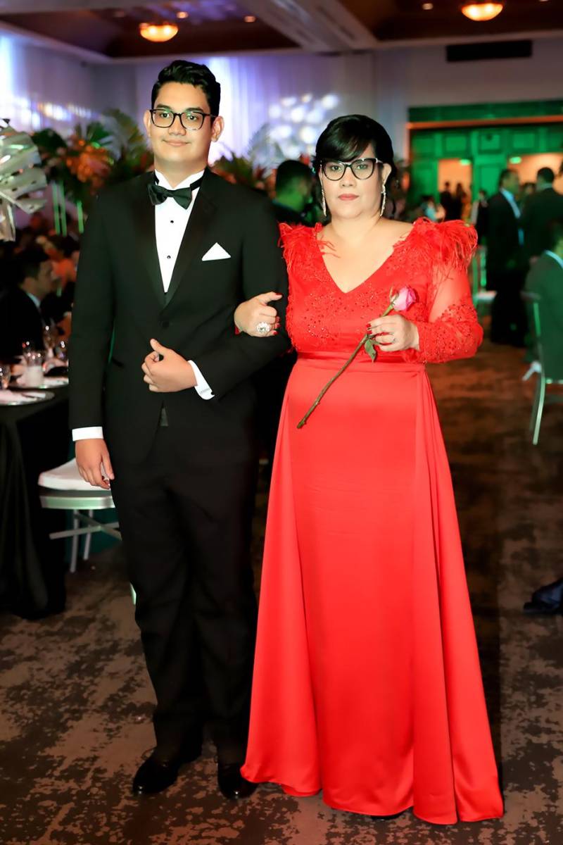 José Leonardo Ramírez y Elisa Papp
