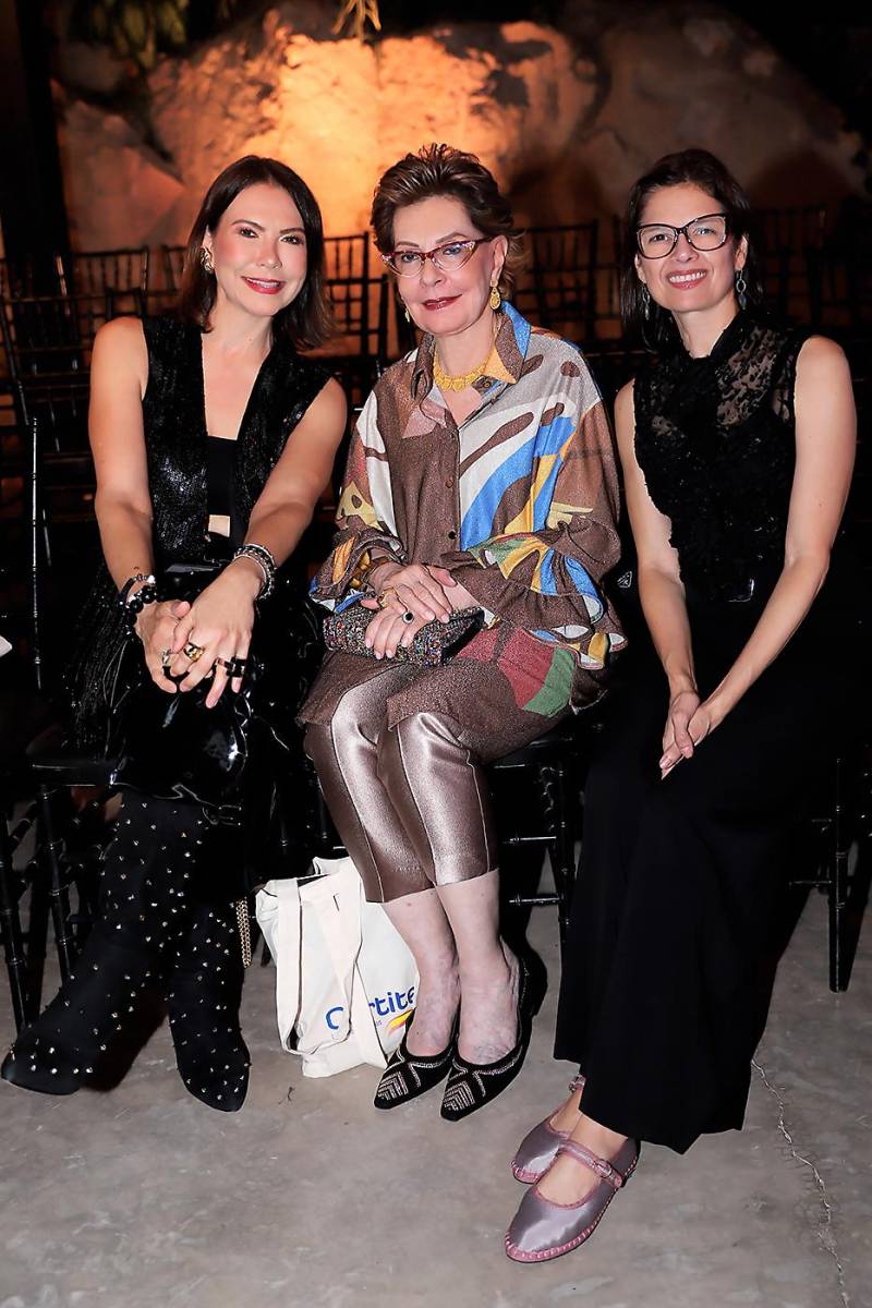 Cecilia Bertrand, Bonnie García y Gracia Barahona